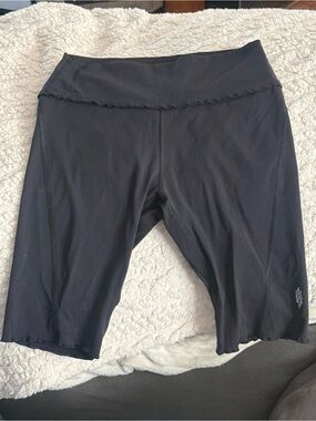 Free People Black Women’s Bike Shorts -Comfort Stretch